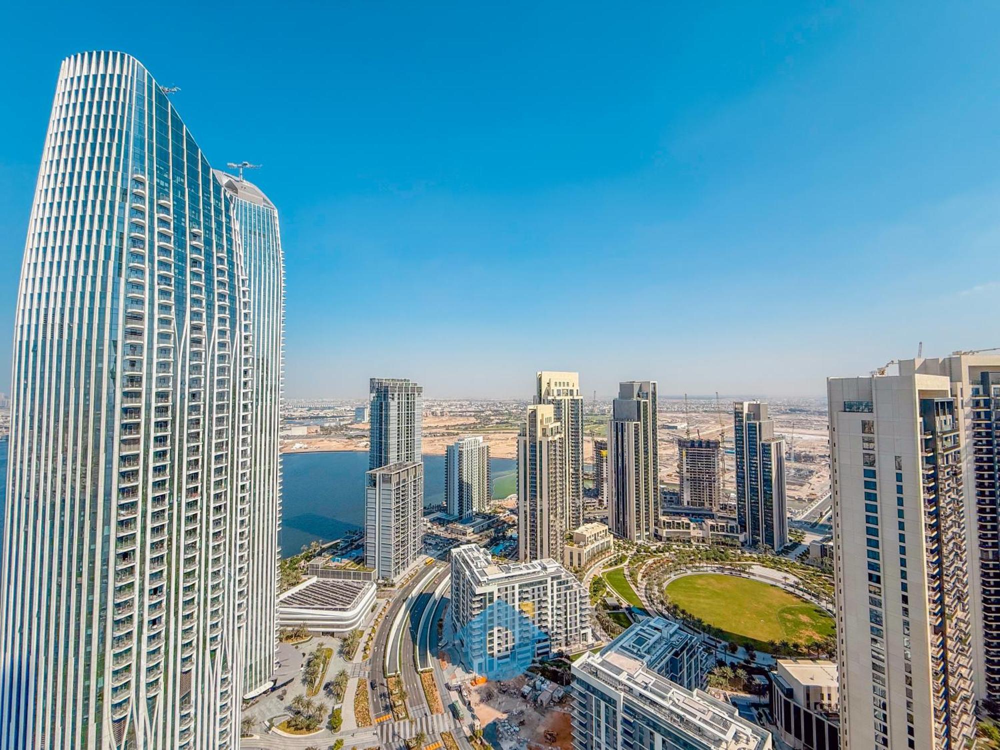 Like - 3904 Impressive 2-bhk With Partial Sea View And Community View Apartment *