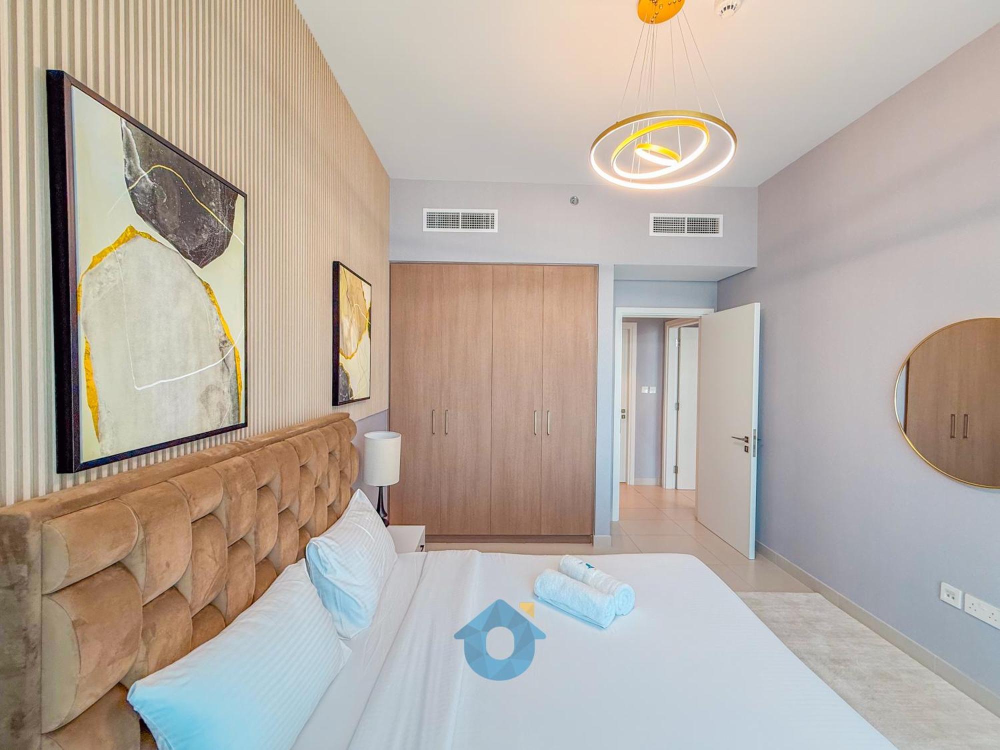 Like - 3904 Impressive 2-bhk With Partial Sea View And Community View Apartment *